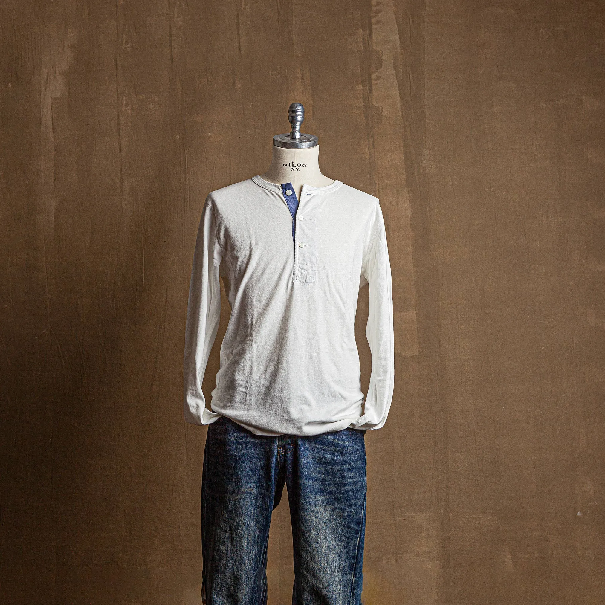 13oz Henley in White