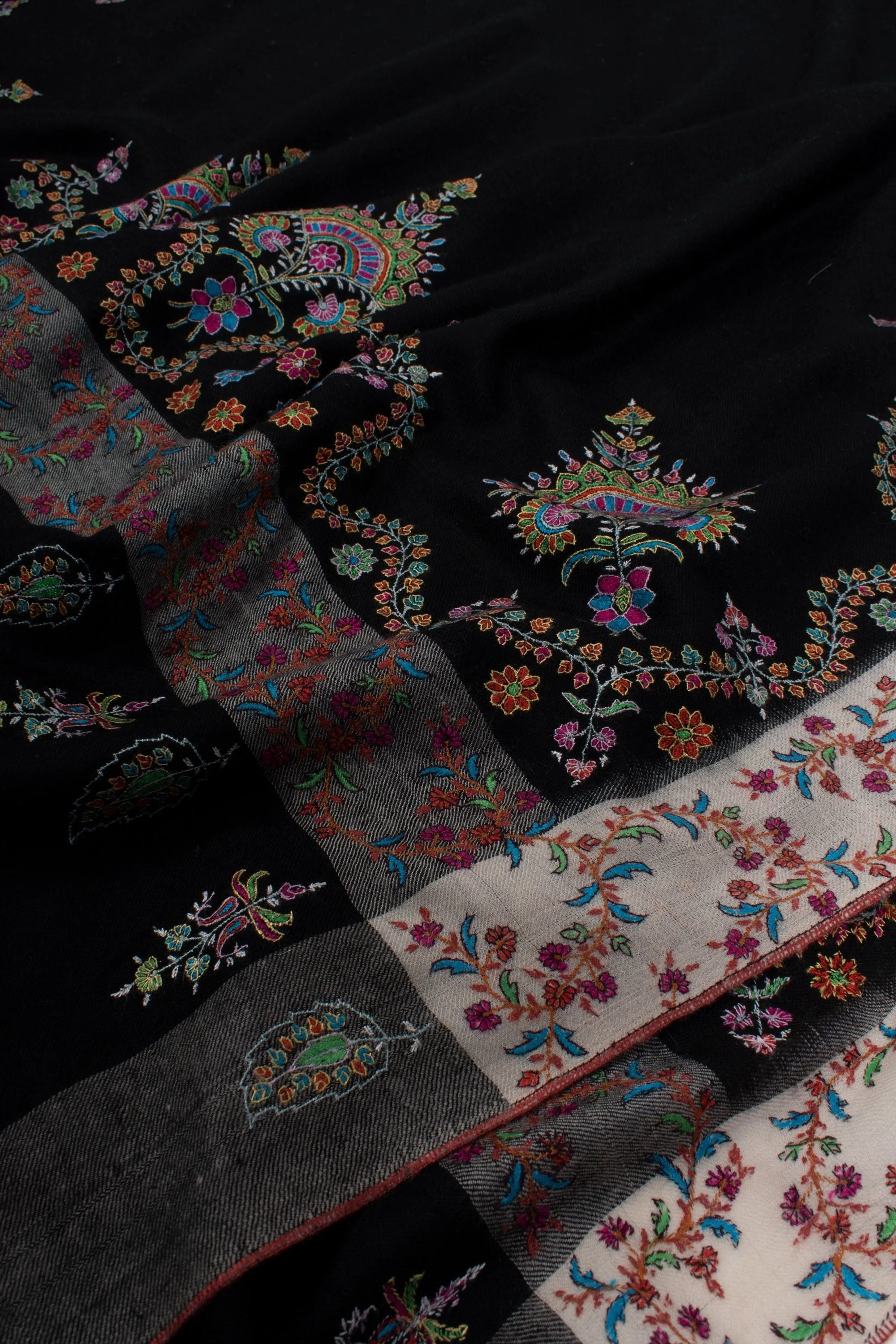 A One-of-a-Kind Handmade Kashmiri Shawl: Elegant Black & White Cashmere Shawl with Garden Embroidery Motifs 40x80" - JAY