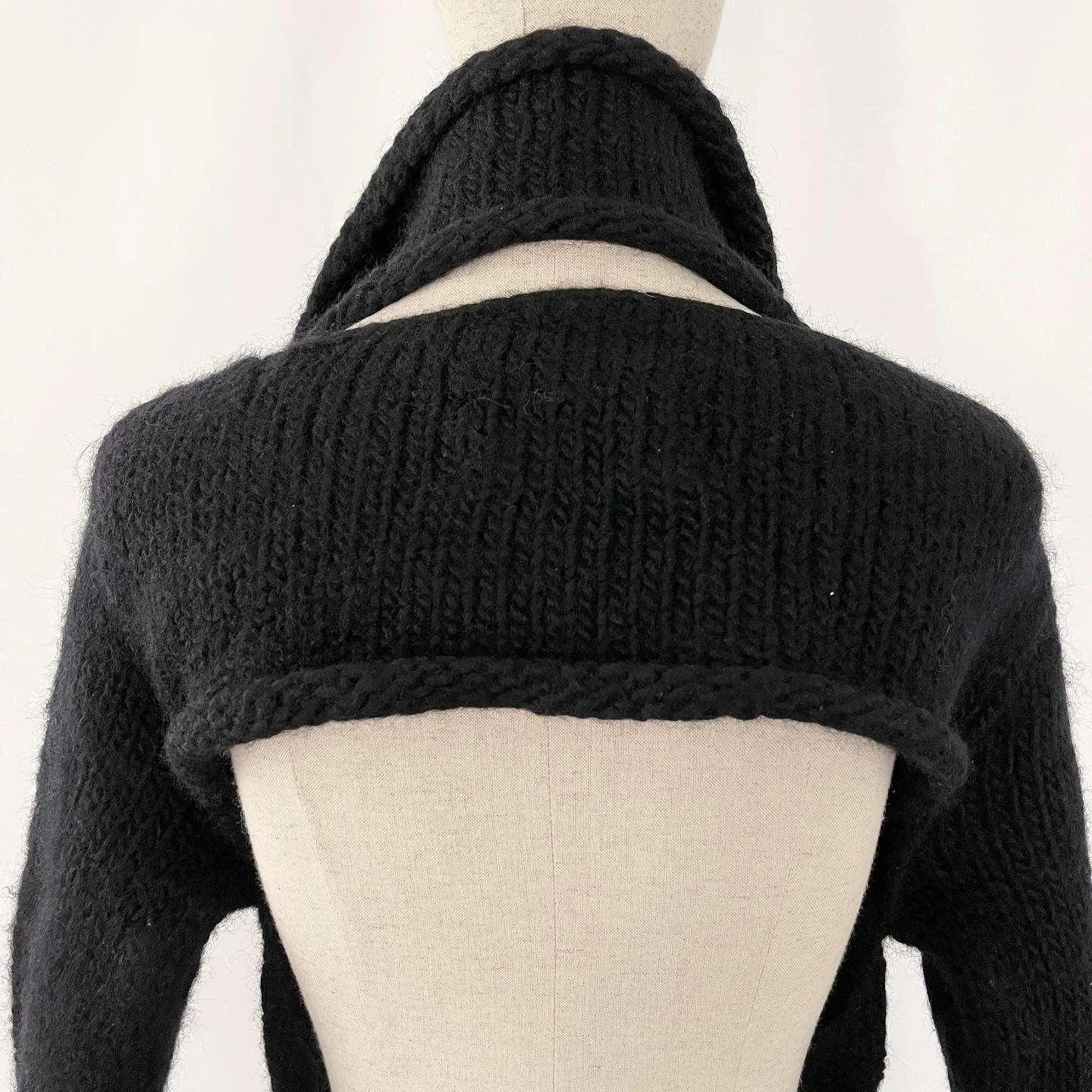 ALEKSANDR MANAMIS Cardigan