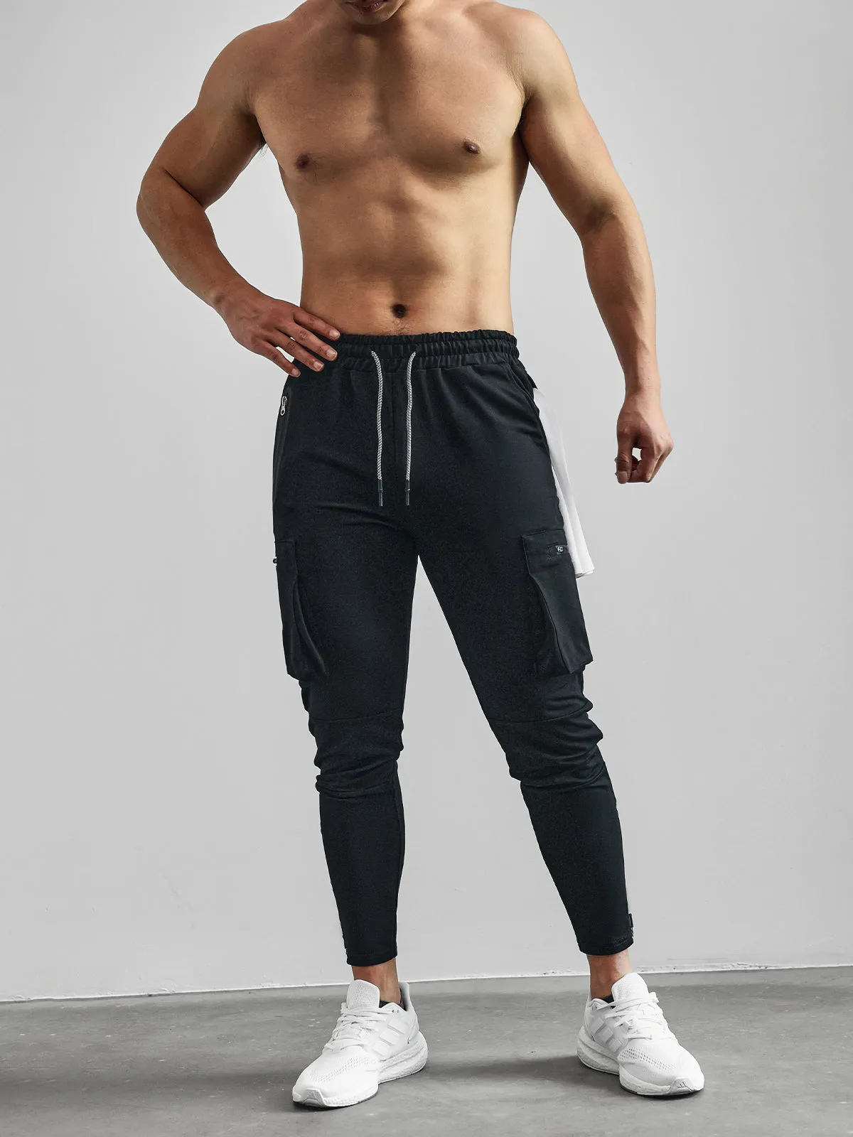 All Season Essential Gym Cargo Jogger