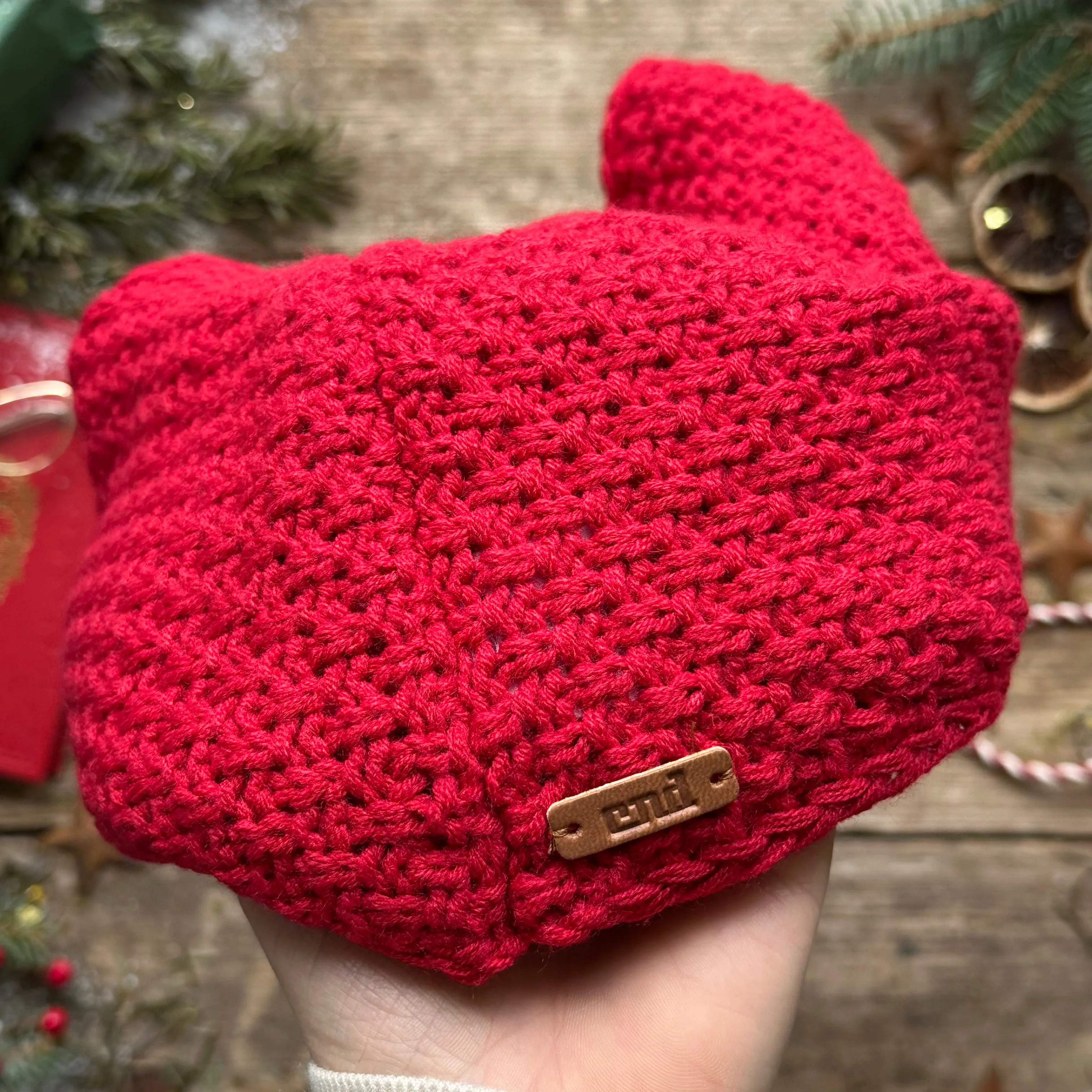 Bulky Stitch Infinity snood scarf | Red Velvet