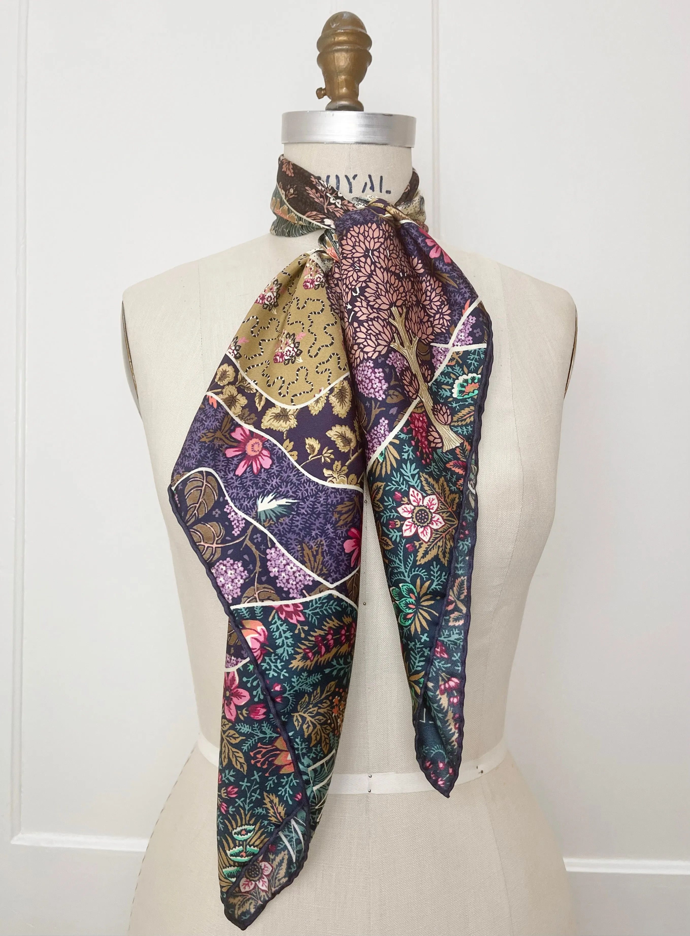 Elwyn New York Catskill Moonrise Scarf