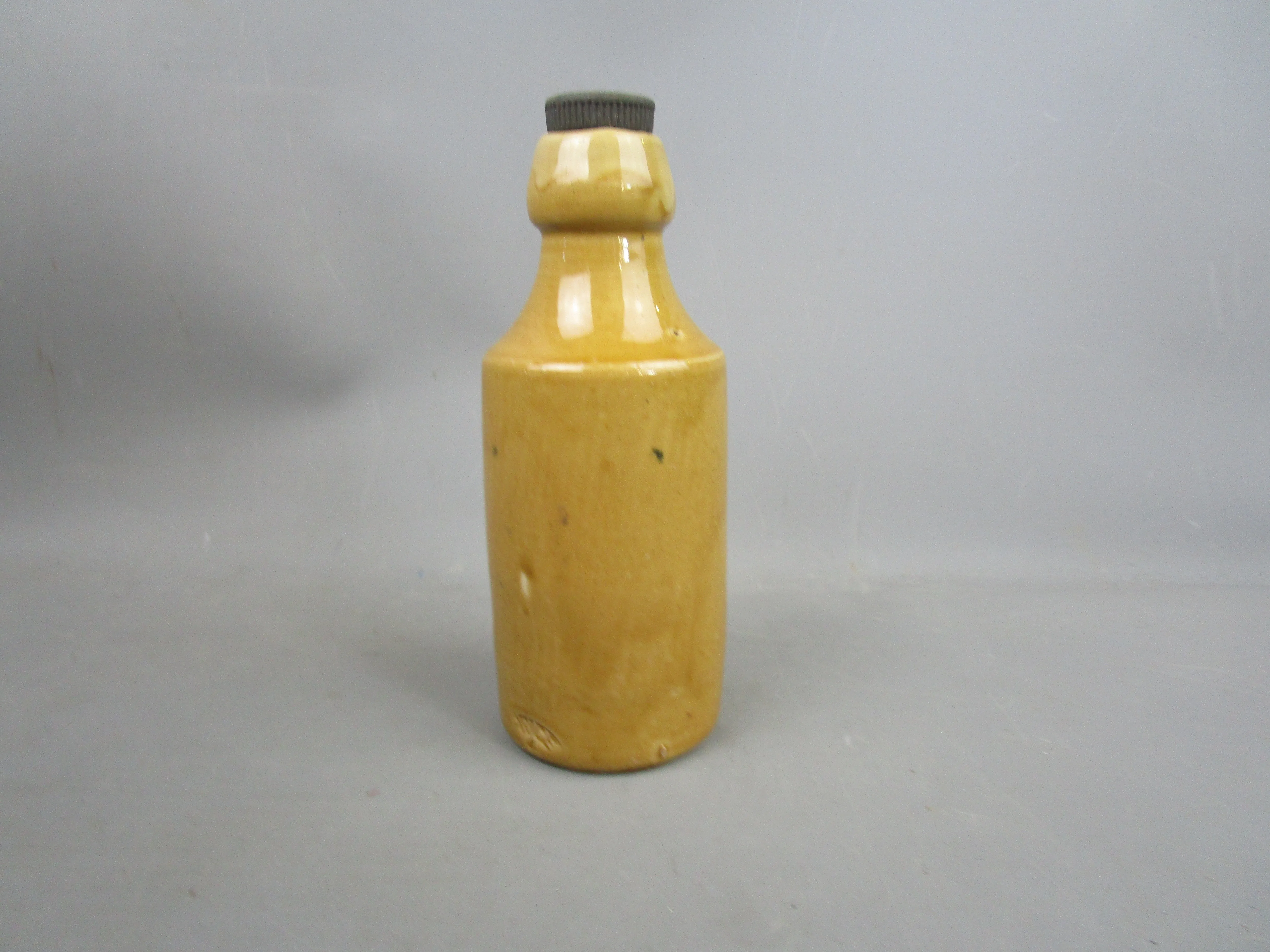 Humphries & Holt St Johns Hill Reading Brown Stoneware Ginger Beer Bottle Antique c1900