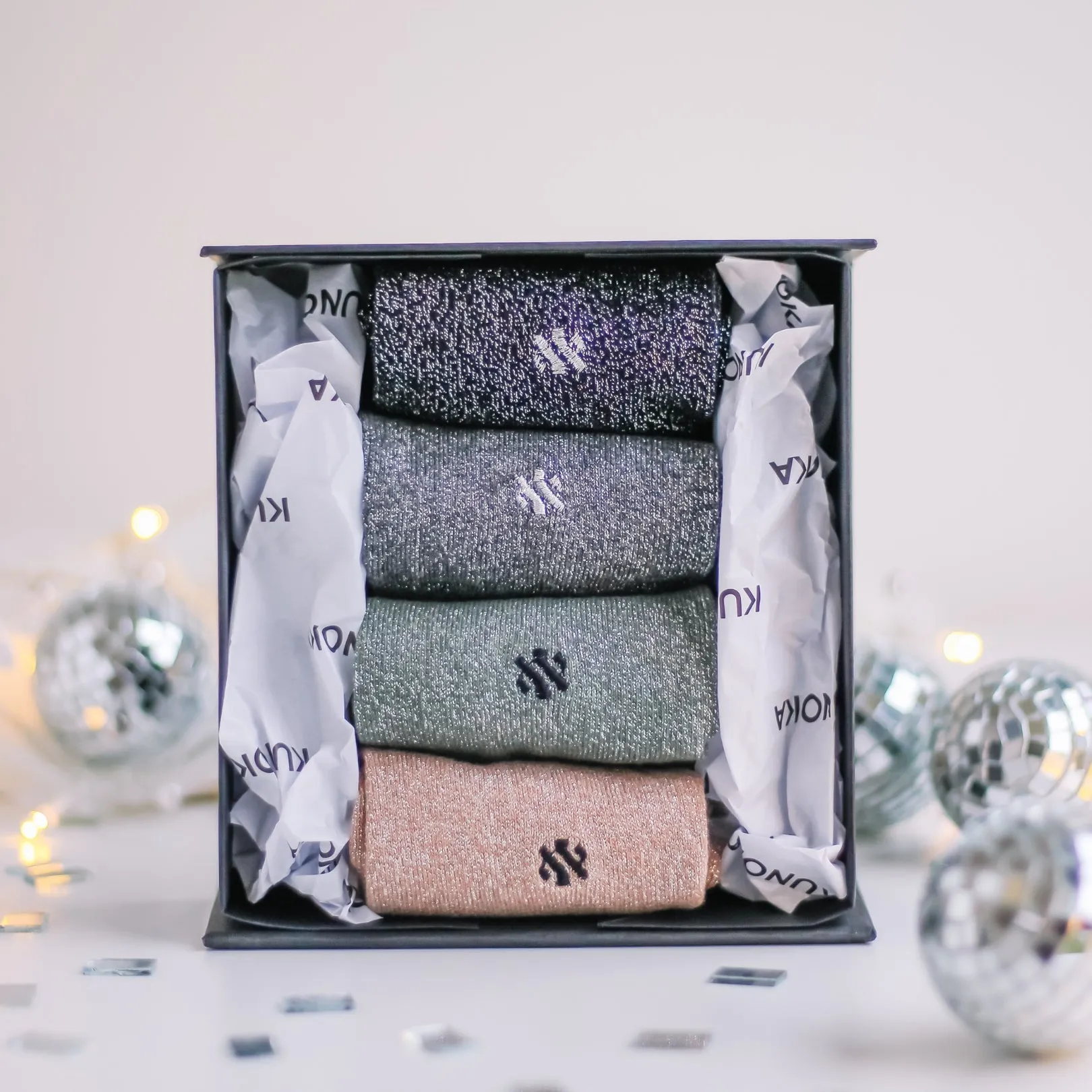 KUNOKA GIFT BOX - NEUTRAL SOCKS