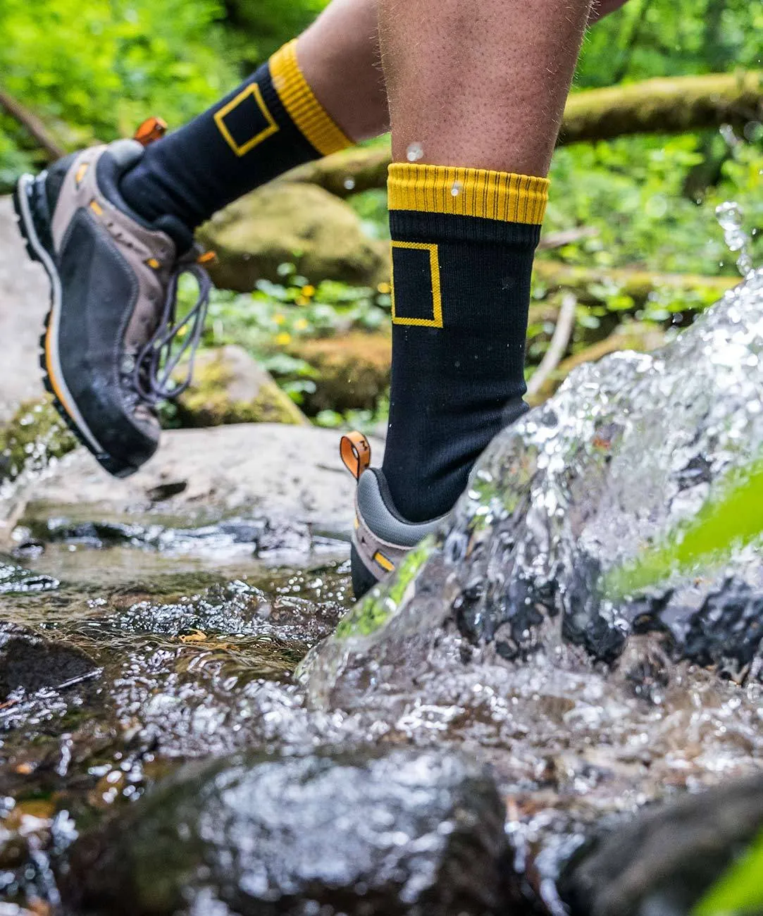 National Geographic Waterproof Socks Mid-Calf Wool-Blend