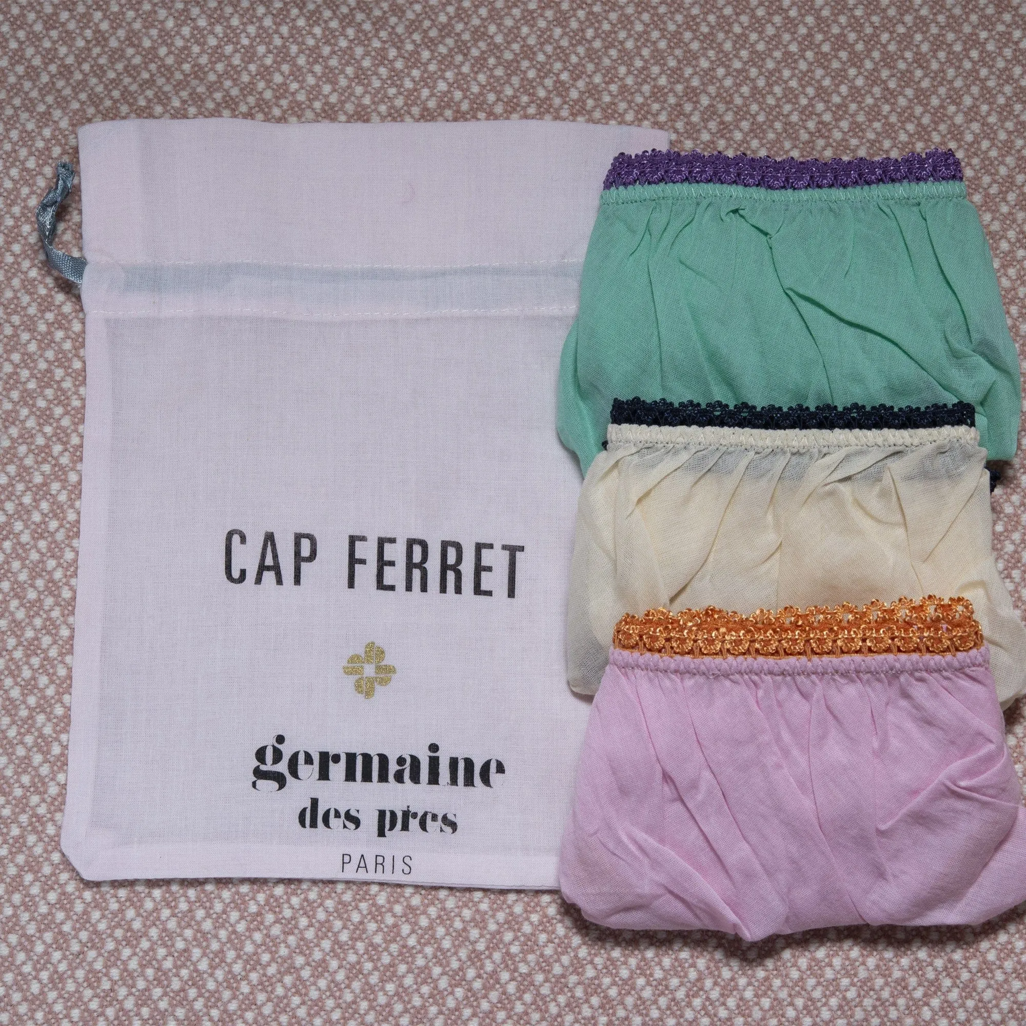 Pack CAP FERRET