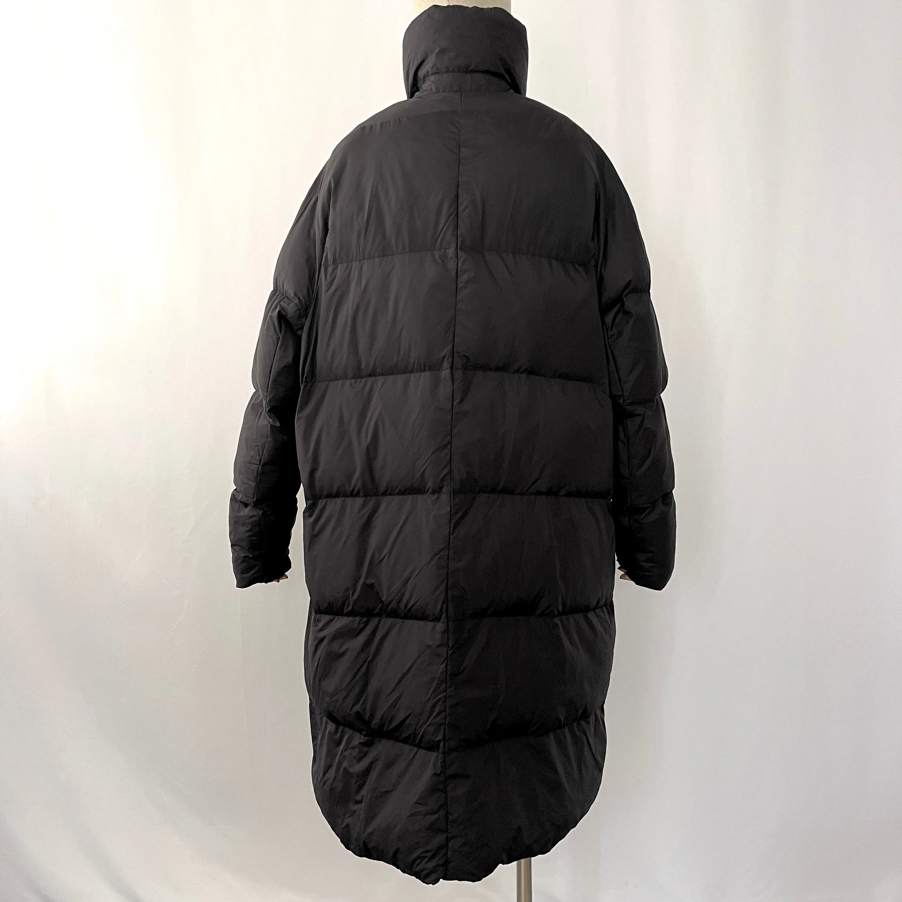 RUNDHOLZ Down Coat