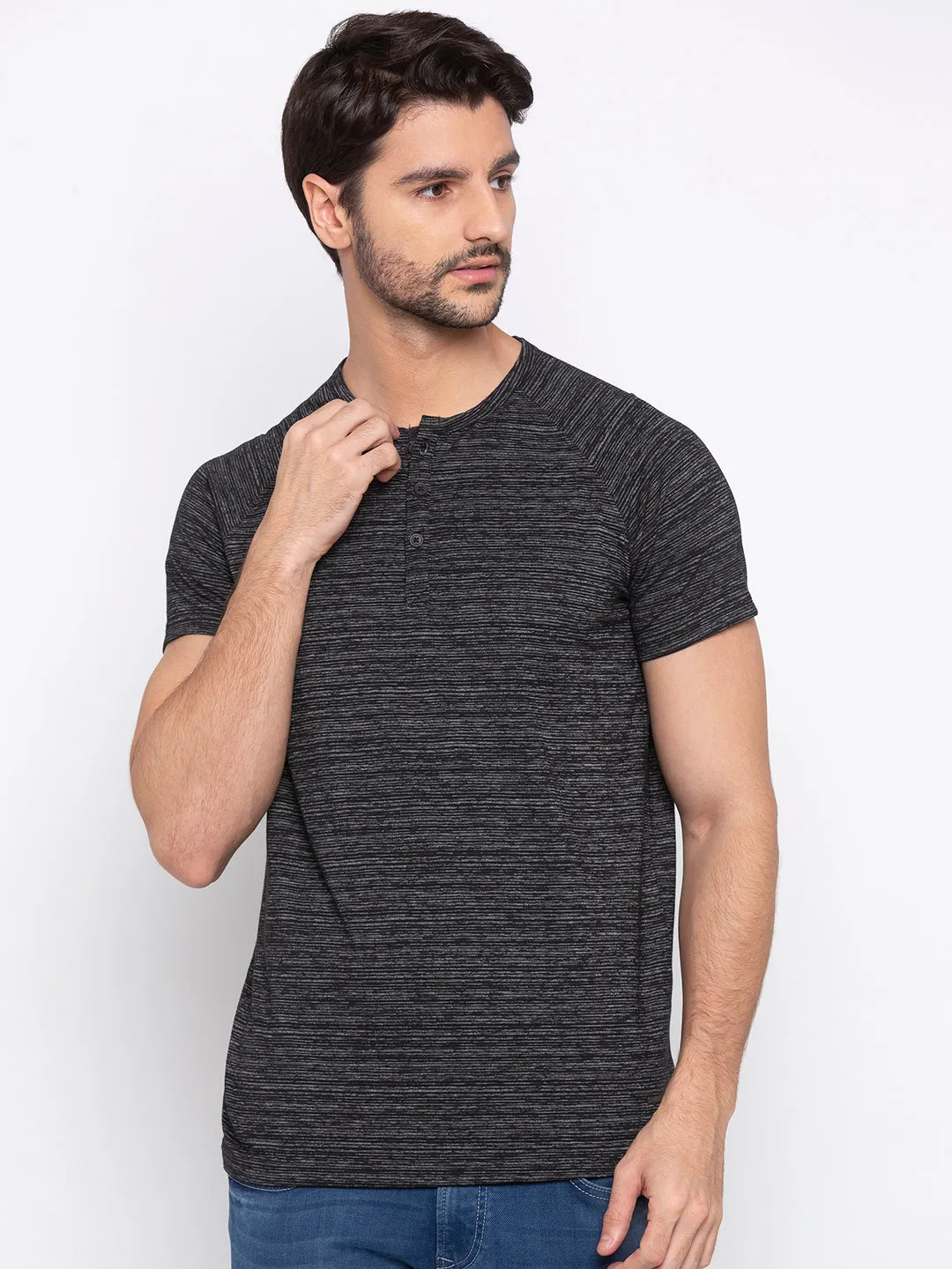 Spykar Men Black Cotton Blend T-Shirt