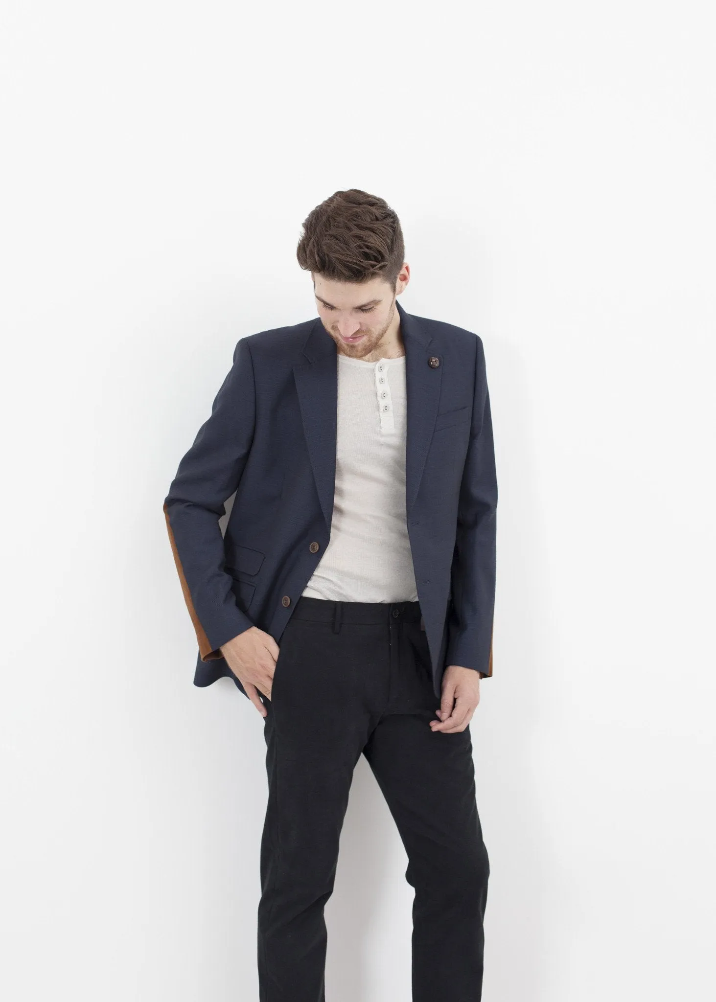 Swift Low Blazer in Navy