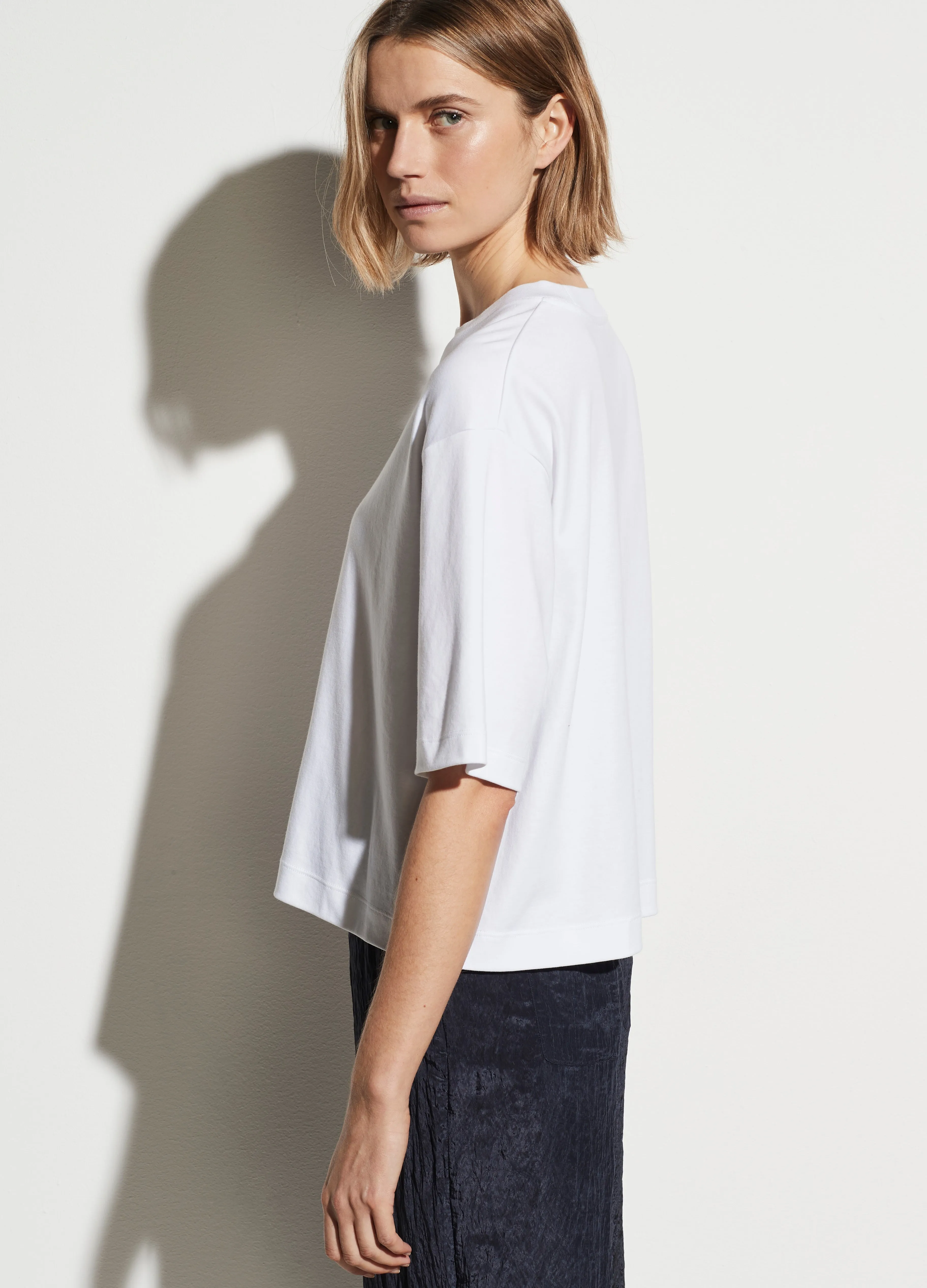 Vince - Wide Sleeve Crop Tee in Optic White