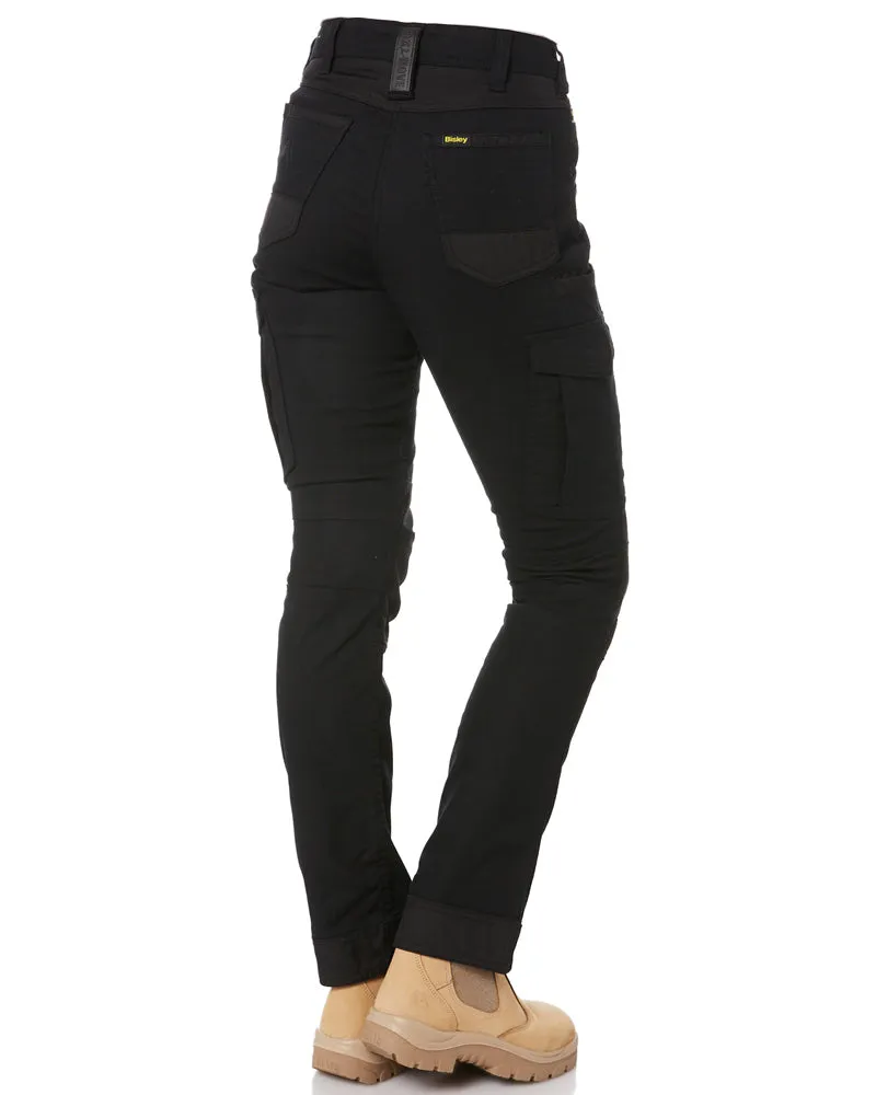 Womens Flex and Move Cargo Pants - Black